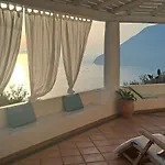 Petrara Villa Acquacalda