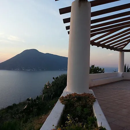 Petrara Villa